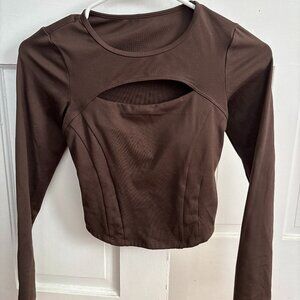 Brown cutout active top